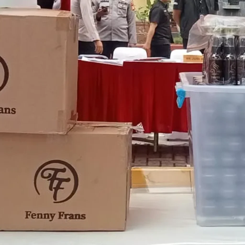 Polda Sulsel Tetapkan 3 Orang Tersangka Kasus Peredaran Skincare Bermerkuri, Mira Hayati, Agus Salim dan Suami Fenny Frans