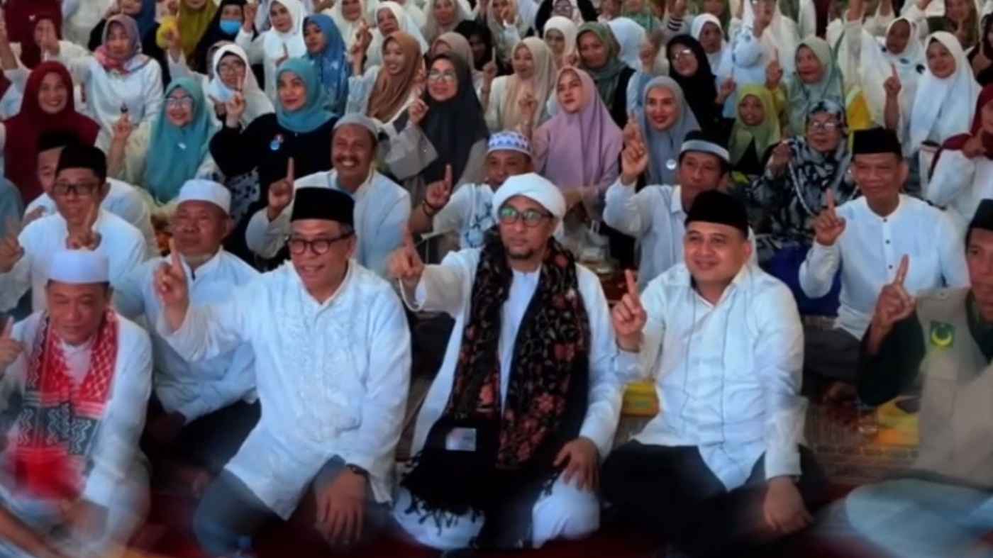 Pasangan MULIA Tutup Kampanye dengan Dzikir dan Doa Bersama di Posko Pemena 20241124 161846 0000