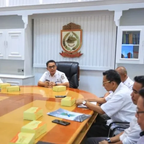 Pj Sekda Makassar Pimpin Rapat Penyusunan Rencana APBD Pokok 2025 bersama TAPD
