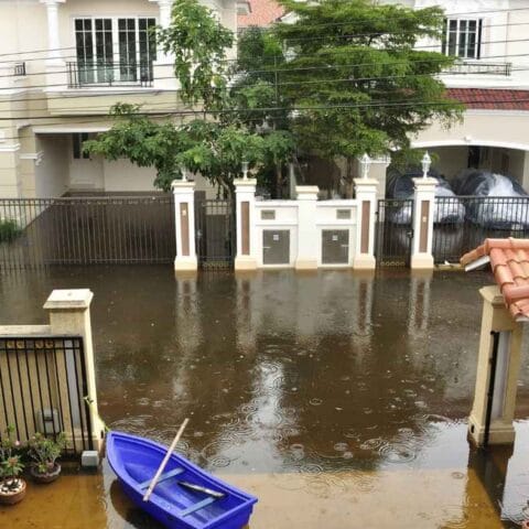 Banjir Rendam 67 Rumah di Makassar, 731 Warga Terdampak dan Aktivitas Sekolah Lumpuh