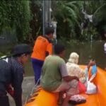 Fasilitas Publik Lumpuh_ Banjir Rendam Jalan dan Rumah Sakit di Makassar
