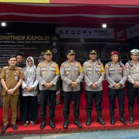 Polrestabes Makassar Siapkan Pengamanan Ketat Malam Tahun Baru 2025 17 Polrestabes Makassar Siapkan Pengamanan Ketat Malam Tahun Baru 2025