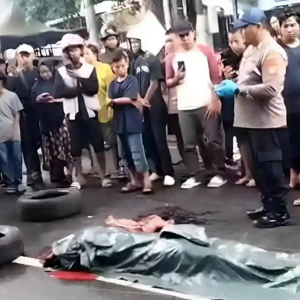 Tabrakan Dua Motor di Jalan Sunu Makassar Pengendara Honda Beat Tewas di Lokasi