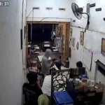 Pengunjung Panik Warkop di Makassar Diserang Busur Panah