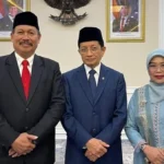 kepala kanwil kemenag sulsel ali yafid kiri bersama menag nasaruddin umar tengah