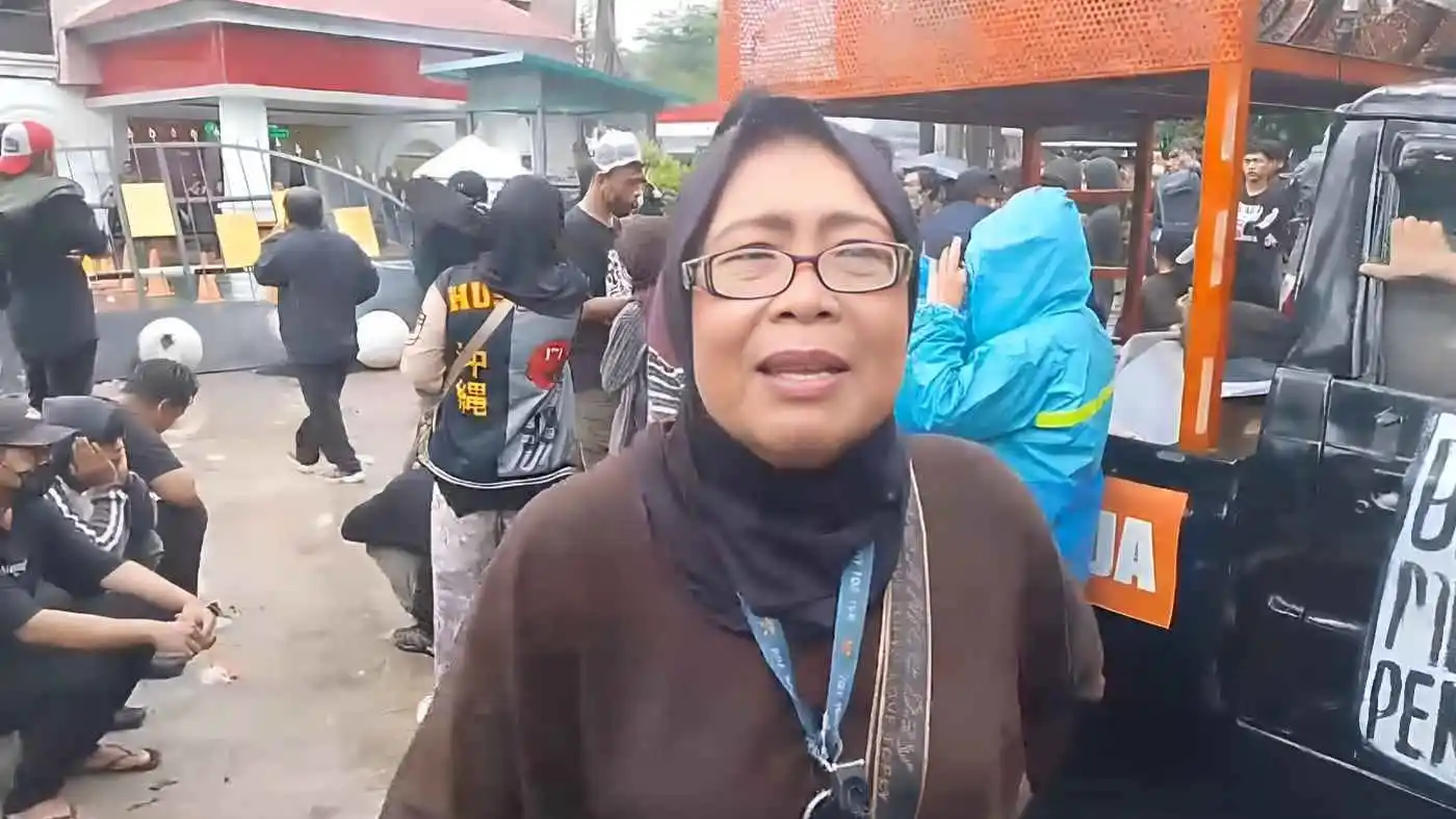 Warga Bara-Baraya Resmi Laporkan Dugaan Pemalsuan Akta Otentik oleh Nurdin Dg. Nombong dkk 2 Warga Bara-Baraya Resmi Laporkan Dugaan Pemalsuan Akta Otentik oleh Nurdin Dg. Nombong dkk