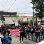 Ketua Umum Pandawa Pattingalloang Kunjungi Lapas Kelas IIA Palopo, Bahas Kolaborasi Pembinaan Warga Binaan 3 Misteri Kavling Laut di Tanjung Bunga: Ormas Pandawa Desak BPN dan Kejari Makassar Ungkap Pemiliknya