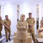 Hari Pertama Bertugas, Wakil Wali Kota Makassar Aliyah Mustika Ilham Sapa Jajaran Pemkot dan Tinjau Ruang Kerja