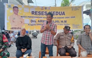 Reses di Parang Tambung, Arifin Majid Bahas Solusi Pinjaman Online dan Koperasi Warga 9 IMG20250315170942 scaled