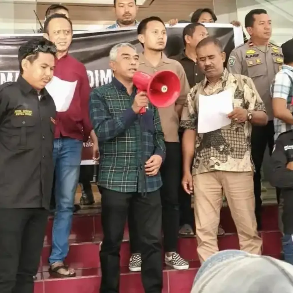 DPRD Makassar Terima Aksi Demo Soal Video Viral di Klub Malam