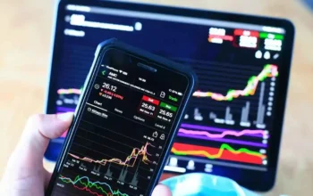 IHSG dibuka naik 15,68 poin ke level 7.951 pada Kamis pagi