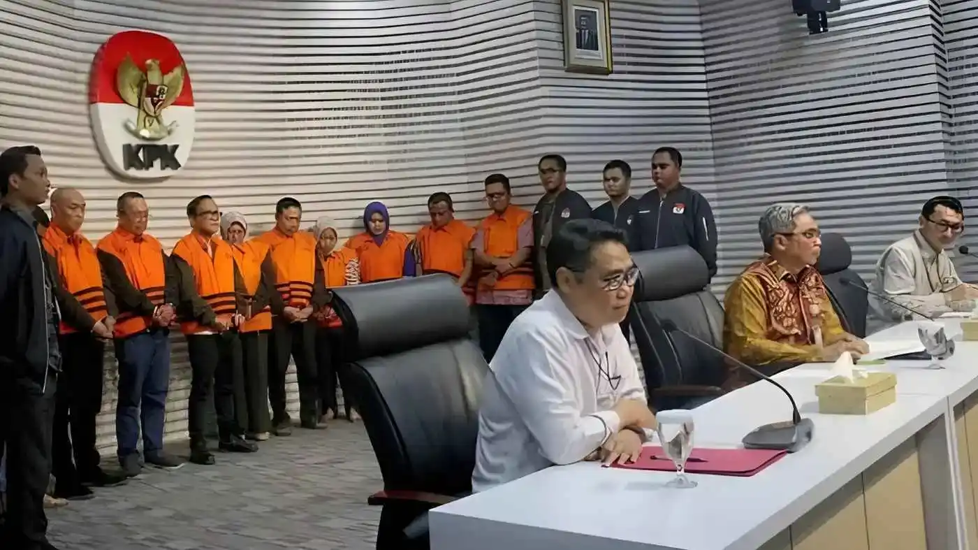 KPK Tetapkan 11 Tersangka Pemerasan Sertifikasi K3 Termasuk Wamenaker dan Dirjen.