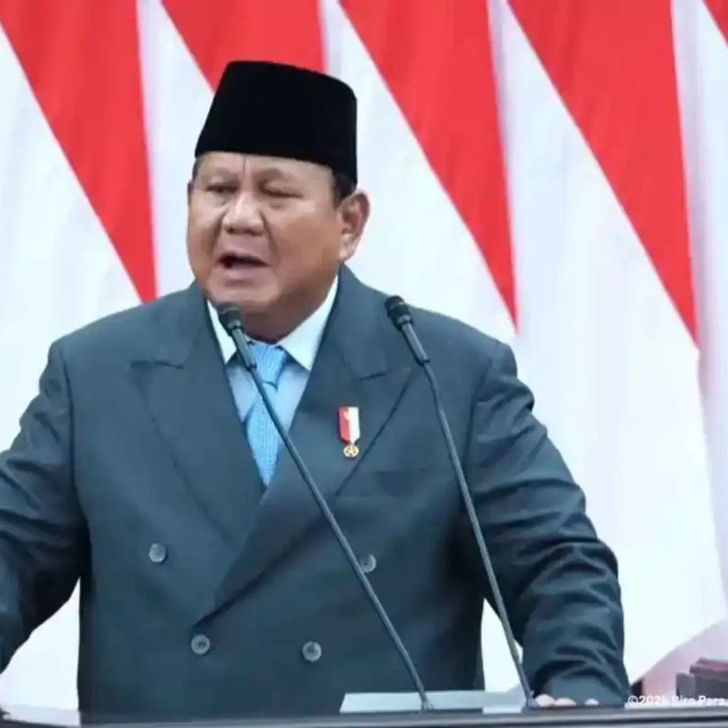Gaji DPR Naik dan Janji Kenaikan Gaji PNS di Tengah Kesulitan Ekonomi Rakyat