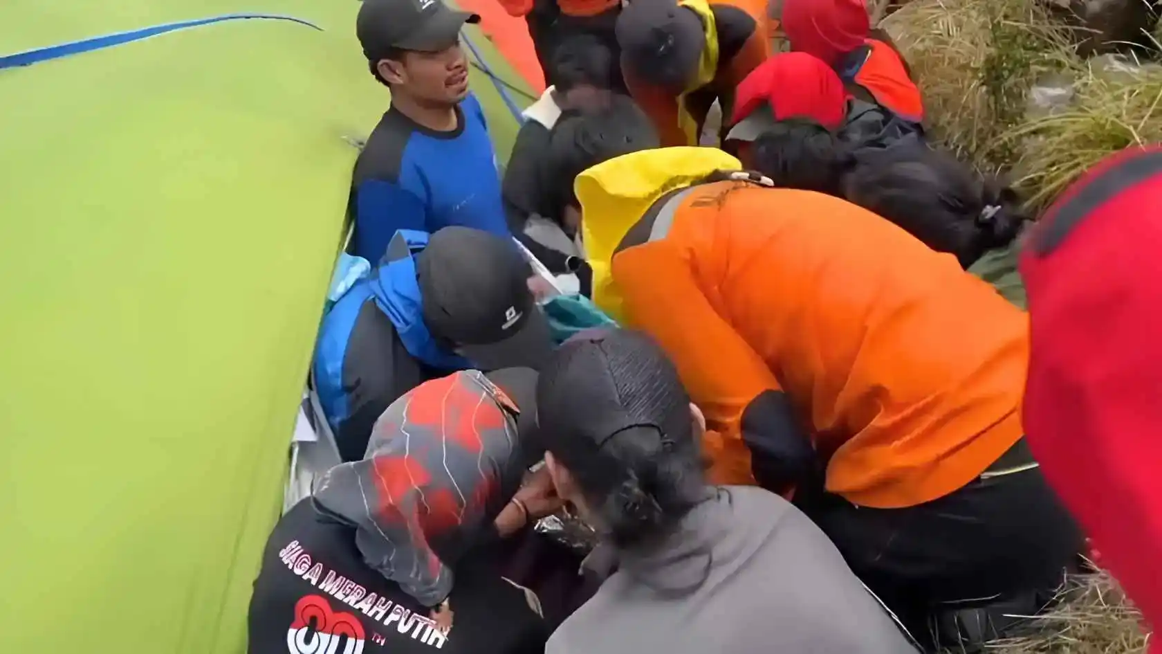 Jumlah Korban Pendaki Gunung Bawakaraeng Bertambah Jadi 52 Orang, Satu Meninggal Dunia