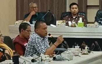 Tender Seragam Gratis Dinilai Tak Transparan, UMKM Konveksi Sampaikan Harapan ke Disdik 10 H. Isyam