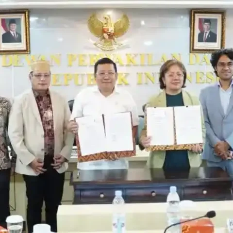 Bapanas dan DPD RI Sepakati Sinergi Atasi Tantangan Pangan 19 Pertemuan Bapanas dengan Komite II DPD RI membahas tata kelola pangan nasional.