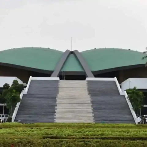 DPR Pangkas Tunjangan dan Fasilitas, THP Tetap Rp65,5 Juta 28 DPR Pangkas Tunjangan dan Fasilitas, THP Tetap Rp65,5 Juta