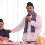 Menteri Sosial bersama Munafri dan Aliyah berdialog dengan penerima manfaat rumah knockdown di Untia