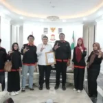 Aksi Mahasiswa Makassar di Fly Over: 14 Tuntutan Dibacakan 3 Munafri Dorong Mahasiswa UNM Kolaborasi Tingkatkan Literasi dan Pendidikan