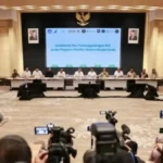 Zulkifli Hasan dan Budi Gunadi Sadikin umumkan penguatan pengawasan MBG di Jakarta 28 September 2025