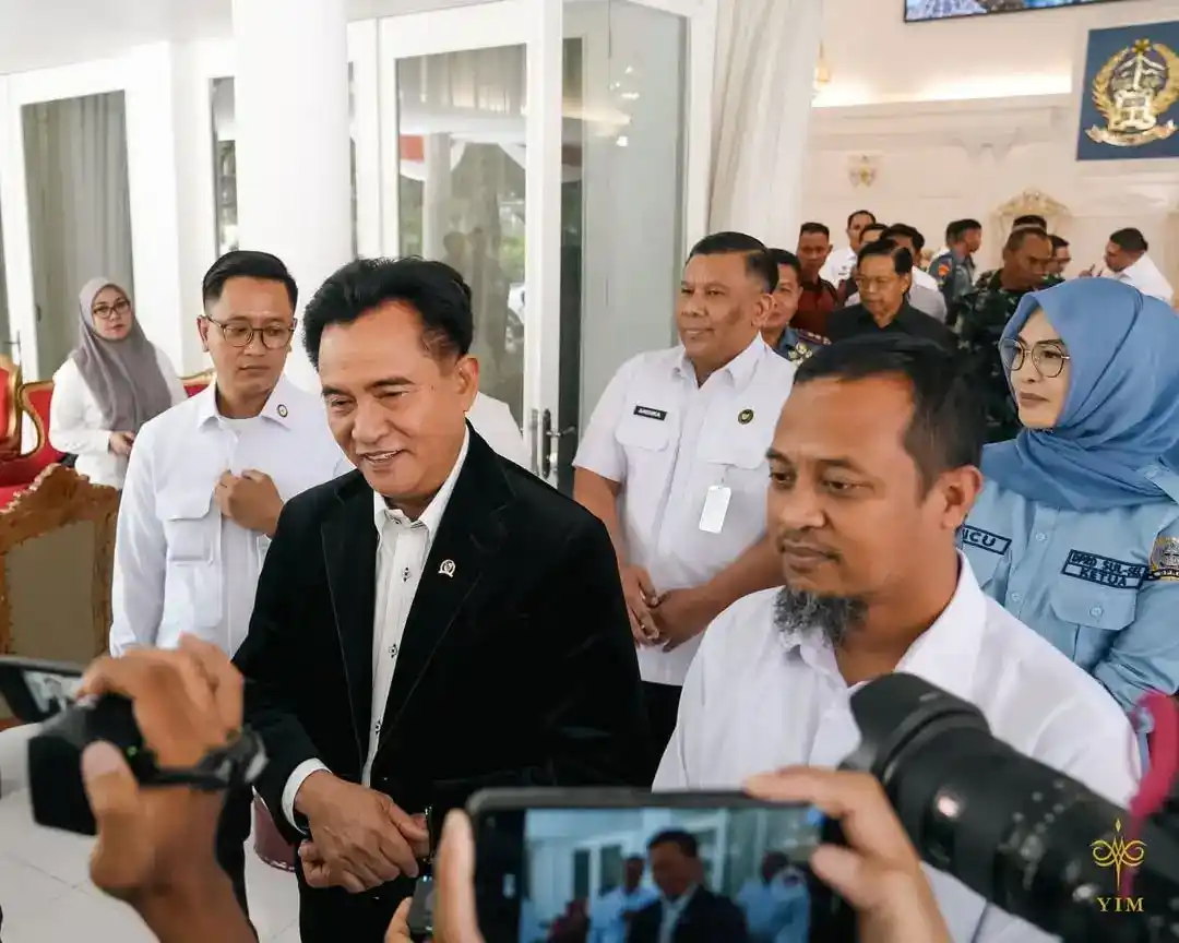 Pertemuan dengan Gubernur Sulawesi Selatan mendorong tim pencari fakta independen di Makassar September 2025