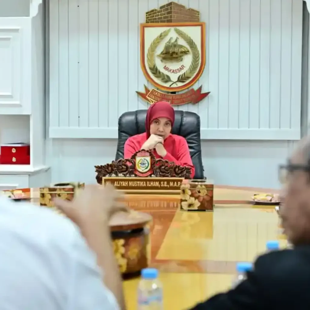 Aliyah Mustika Ilham Dukung “Jogging dan Hunting Waste” BAMAG Makassar, Target 1.000 Peserta 8 November