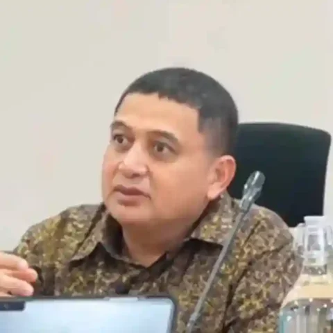 Peluang Kerja Pulau Masih Tertinggal, Appi Bawa Pelatihan BLK ke Sangkarrang 26 Wali Kota Makassar Munafri Arifuddin menyampaikan rencana pelatihan kerja untuk warga kepulauan Sangkarrang.