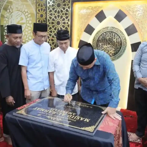 Masjid Al Rahmat Amaryllis Diresmikan, Appi Dorong Masjid Jadi Pusat Ibadah dan Sosial Warga 10 Masjid Al Rahmat Amaryllis Diresmikan, Appi Dorong Masjid Jadi Pusat Ibadah dan Sosial Warga
