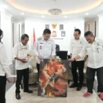 Fadli Zon dan Danny Pomanto Promosikan Kapal Pinisi sebagai Destinasi Wisata Budaya Dunia 3 Munafri Dorong Narasi Budaya Makassar, Siapkan Gedung Pertunjukan dan Festival Muara