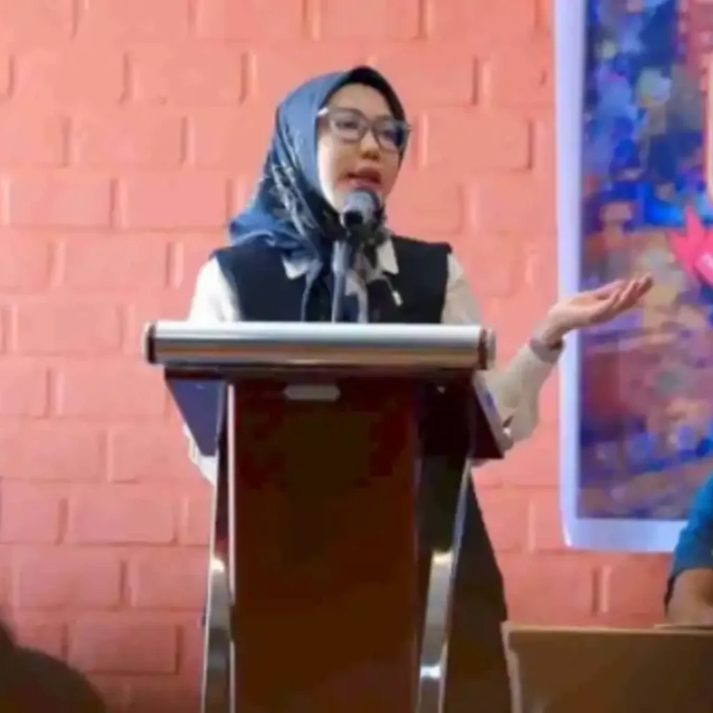 Rezki Sosialisasikan Perda Retribusi Sampah 2011, Singgung Rencana Perwali Layanan Gratis