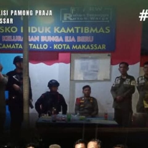 Satpol PP Makassar Bersama TNI–Polri Terus Jalankan Posko Pengamanan di Kecamatan Tallo 23 WhatsApp Image 2025 10 14 at 11.30.35