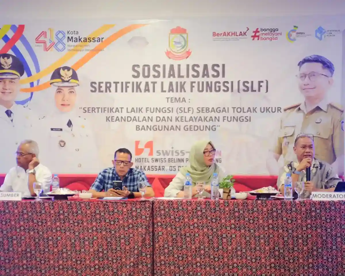 Sosialisasi SLF Makassar Dibuka Fuad Azis di Swiss-Belhotel 1 Sosialisasi Sertifikat Laik Fungsi SLF di Swiss-Belhotel Panakkukang, 05 Desember 2025.
