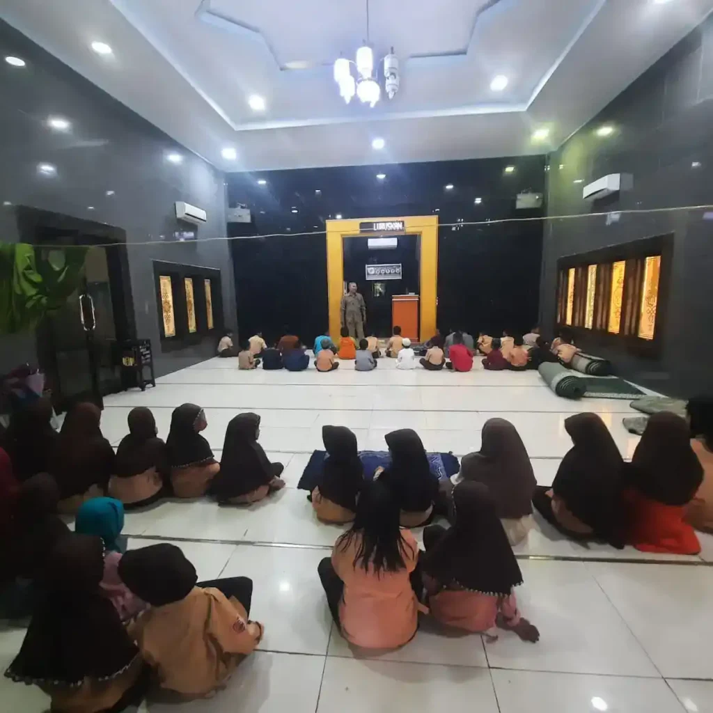 Program Summer Camp SDI Malimongan Baru Latih 7 Kebiasaan Anak Indonesia Hebat