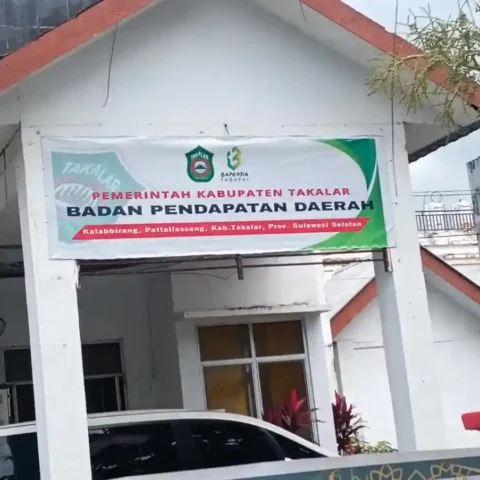 Ditanya Target PAD 2026, Kepala Bapenda Takalar Menolak Wawancara, Transparansi Dipertanyakan 11 Pajak Parkir Takalar Tembus 20915 Persen