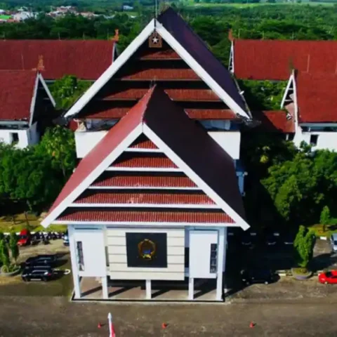 lustrasi gedung pemerintahan di Makassar terkait wacana satgas dialog aspirasi Sulsel 11/02/2026