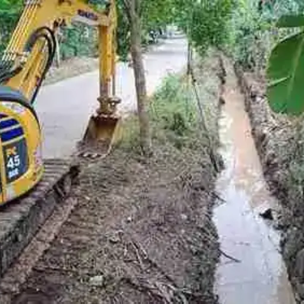 Normalisasi Drainase Antang Dimulai, Pemkot Makassar Turunkan Excavator di Blok 8 dan Blok 10 Manggala