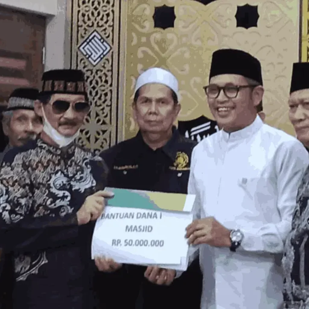 Safari Ramadan Supratman Bantu Rp50 Juta Masjid Manggala
