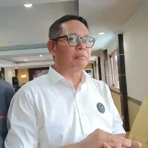 Supratman Salat Id Karebosi Bareng Wali Kota Munafri Sidang Isbat Tentukan Tanggal