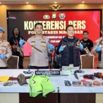 Polisi Amankan 52 Paket Sabu dalam Penggerebekan di Makassar