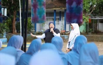 Cegah Sisa MBG Terbuang, PKK Makassar Bagikan 600 Kotak Makan ke Siswa 6 Cegah Sisa MBG Terbuang, PKK Makassar Bagikan 600 Kotak Makan ke Siswa