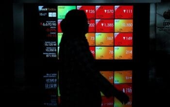 IHSG Ditutup Naik 1,1% Pekan Ini, Sektor Bahan Baku Jadi Penopang 6 IHSG Ditutup Naik 1,1% Pekan Ini, Sektor Bahan Baku Jadi Penopang