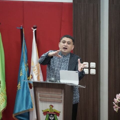 Munafri Arifuddin Cerita Kalah dari Kotak Kosong hingga Jadi Wali Kota di FH Unhas