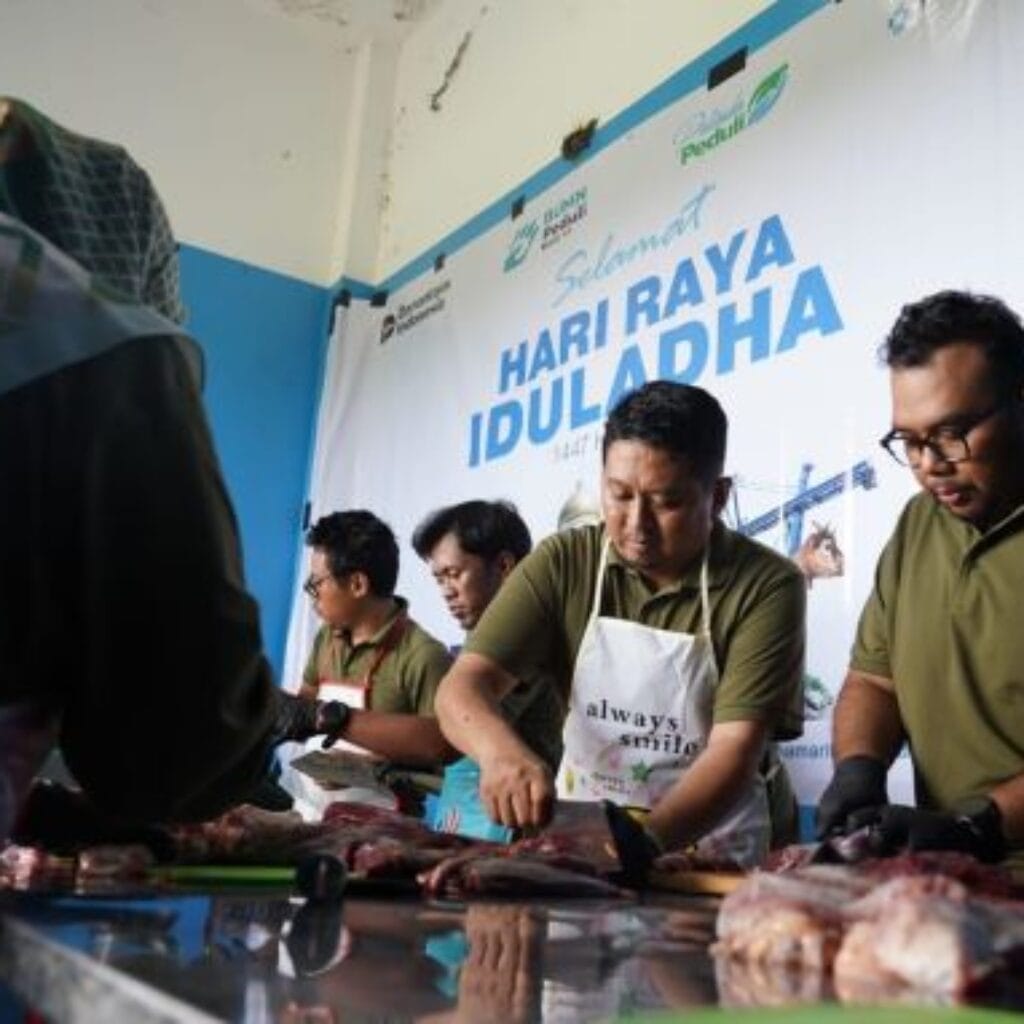 Pelindo Jasa Maritim Salurkan Kurban Iduladha