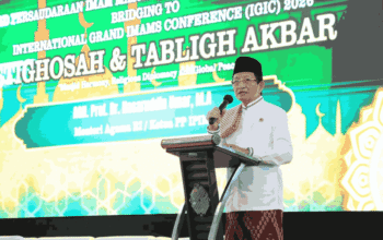 Menag Nasaruddin Umar Ajak Imam se-Sulsel Perkuat Islam Damai dan Moderat