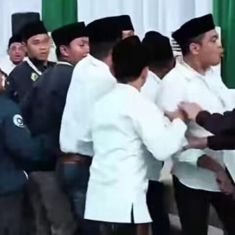 Munas dan Konbes NU Diwarnai Kericuhan, Aksi Saling Dorong di Ploso Kediri