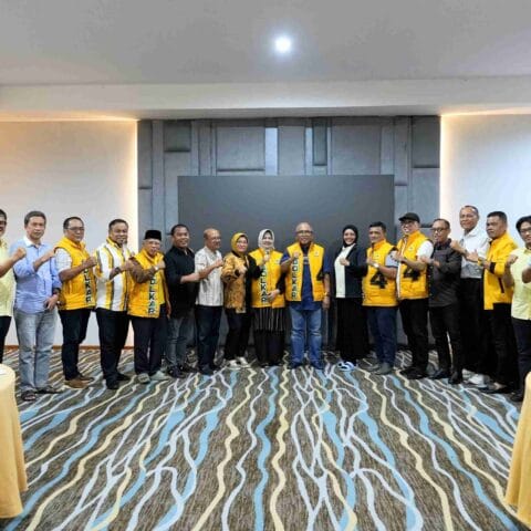 22 DPD II Golkar Sepakat Kawal Ilham Arief Sirajuddin Kembalikan Formulir Pendaftaran