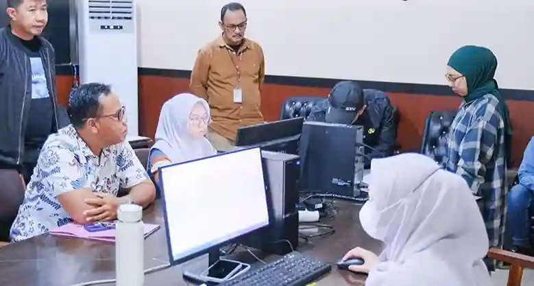 Pemkot Makassar Rekonsiliasi Data Kendaraan Dinas SKPD untuk Tertibkan Aset Daerah 1 Pemkot Makassar Rekonsiliasi Data Kendaraan Dinas SKPD untuk Tertibkan Aset Daerah