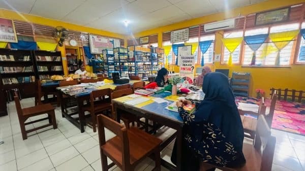 Dispusarsip Sulsel Targetkan NPP dan Akreditasi untuk Seluruh Perpustakaan Sekolah 1 Dispusarsip Sulsel Targetkan NPP dan Akreditasi untuk Seluruh Perpustakaan Sekolah