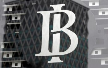 Perang Bunga Deposito Ancam Bank Menengah, Likuiditas Perbankan Belum Merata 3 Perang Bunga Deposito Ancam Bank Menengah, Likuiditas Perbankan Belum Merata