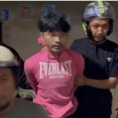 Polisi Bekuk Tujuh Anggota Geng Motor Pelaku Begal di Makassar 11 Polisi Bekuk Tujuh Anggota Geng Motor Pelaku Begal di Makassar